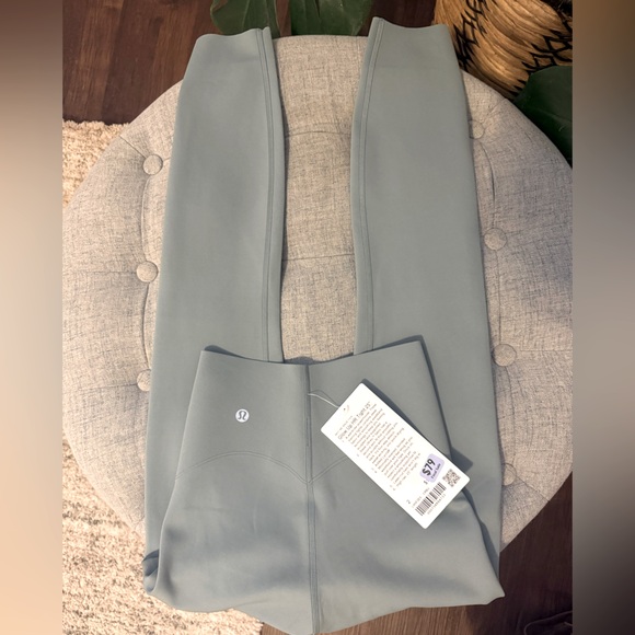 NWT✨Lululemon Glow Up Super-High-Rise Tight 25" Crater Blue Size 2 Retail $118 - Picture 5 of 6
